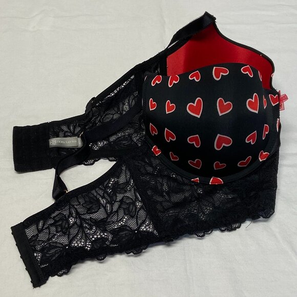 Daisy Fuentes Lace Long Line Hearts on Black Padded Underwire Bra Black Red 38DD - Picture 8 of 13